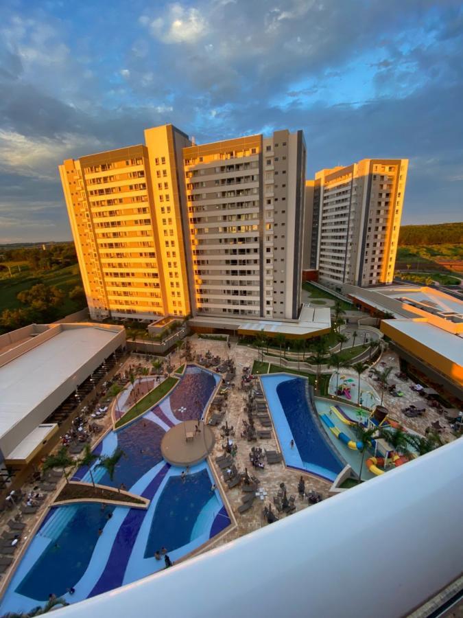 Apartamento Dentro De Resort Proximo Do Thermas Dos Laranjais Olimpia Luaran gambar